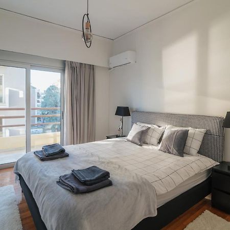 Sea Front Luxury Apartment Patras Exteriér fotografie