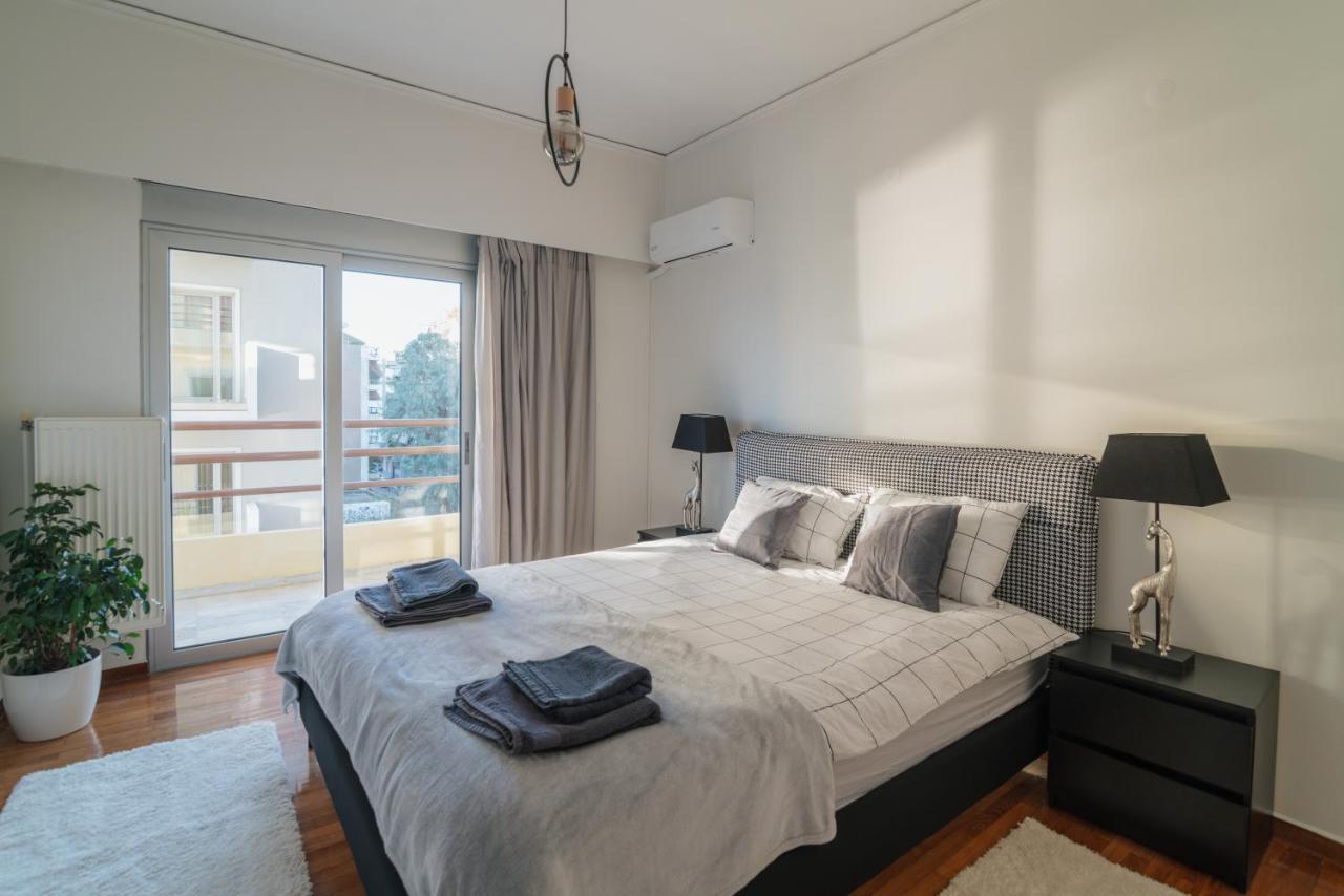 Sea Front Luxury Apartment Patras Exteriér fotografie