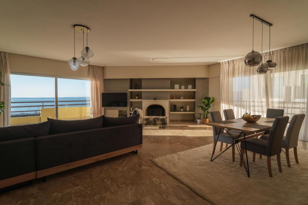 Sea Front Luxury Apartment Patras Exteriér fotografie