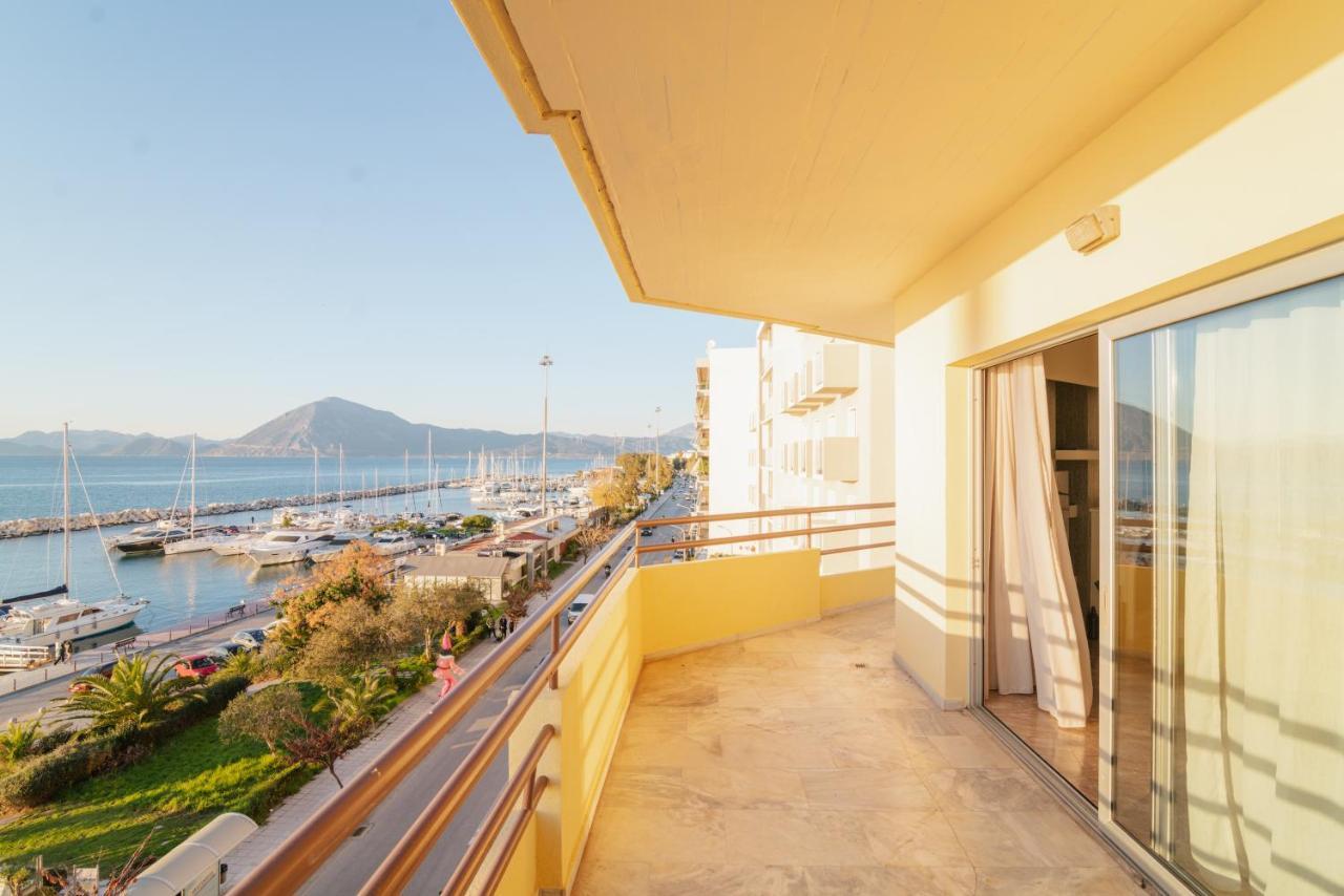 Sea Front Luxury Apartment Patras Exteriér fotografie